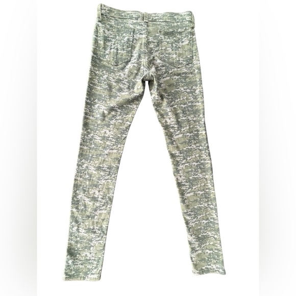 NWOT- Rag & Bone- Camo Jean- 27 - Picture 6 of 9